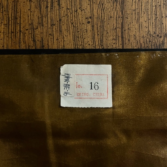 Pair of Antique Chinese Silk Embroidered Panels | Peking Export - Picture 15 of 15